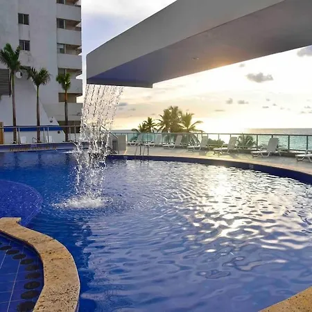 Apartamento Apto 1801 Frente Al Mar- Edificio Palmetto, Piso 18 *