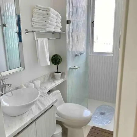 Apartamento Apto 1801 Frente Al Mar- Edificio Palmetto, Piso 18 Cartagena