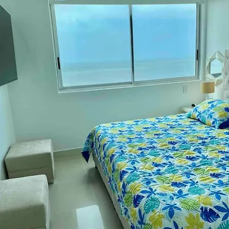 Apto 1801 Frente Al Mar- Edificio Palmetto, Piso 18 Apartamento *