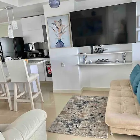 Apartamento Apto 1801 Frente Al Mar- Edificio Palmetto, Piso 18