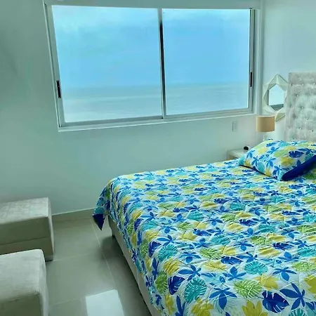 Apto 1801 Frente Al Mar- Edificio Palmetto, Piso 18 Apartamento *